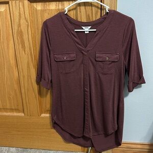 Maroon top with two front pockets